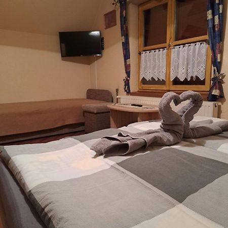 Agnes Pihenohaz Hotel Szilvásvárad Buitenkant foto