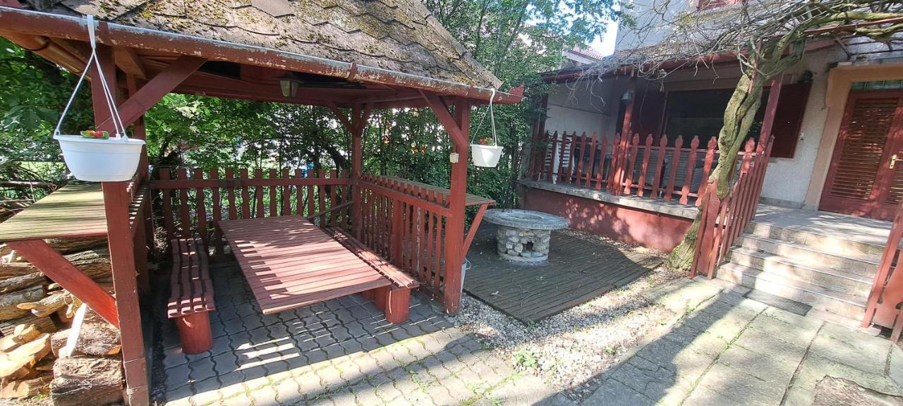 Agnes Pihenohaz Hotel Szilvásvárad Buitenkant foto